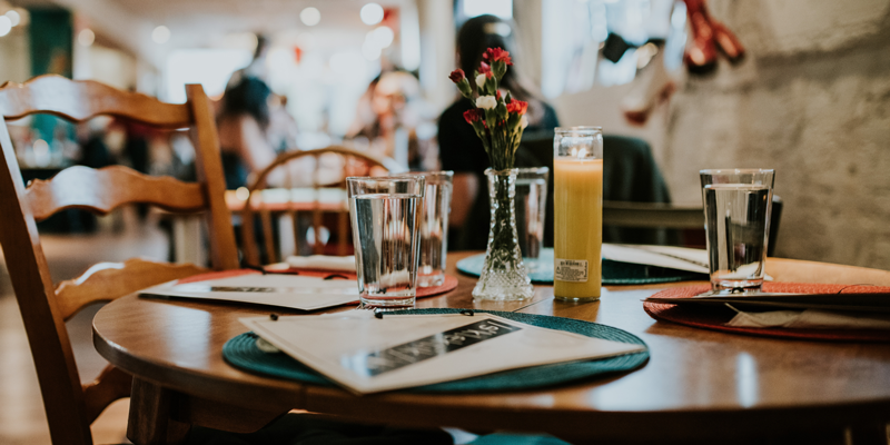 8-Restaurant-Marketing-Tips-to-Drive-Sales-3@2x featured_image